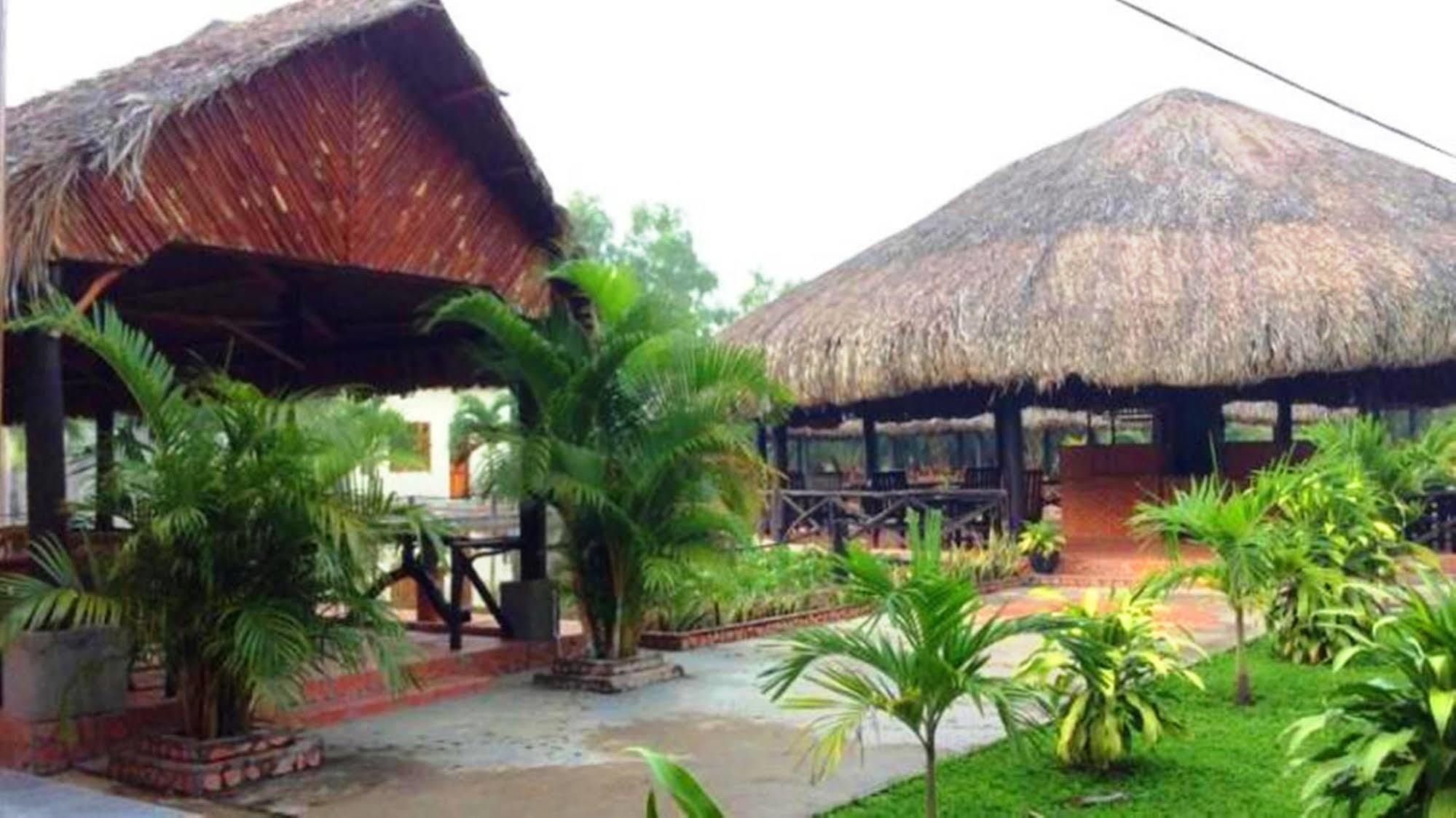 Huong Toan Resort Phu Quoc Exteriör bild